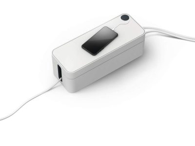 2 / 4 – caja para recoger cables con regleta grafito