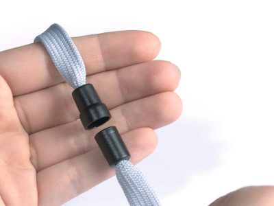 cinta-textil-con-cierre-de-seguridad-para-portanombres-con-clip