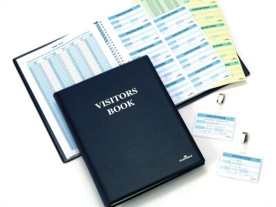 libro de visitas con etiquetas portanombres