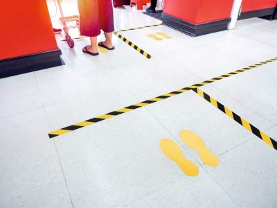 marcaje de suelo removible con forma de huella